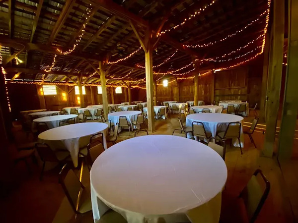 Oak & Ivory Wedding and Event Center