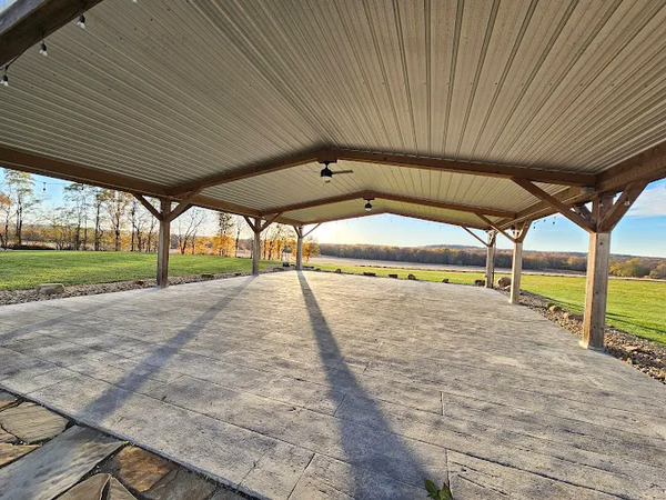 Oak & Ivory Wedding and Event Center