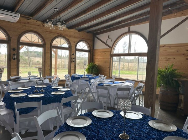 Hawkins Ridge Venue and Wedding Facility
