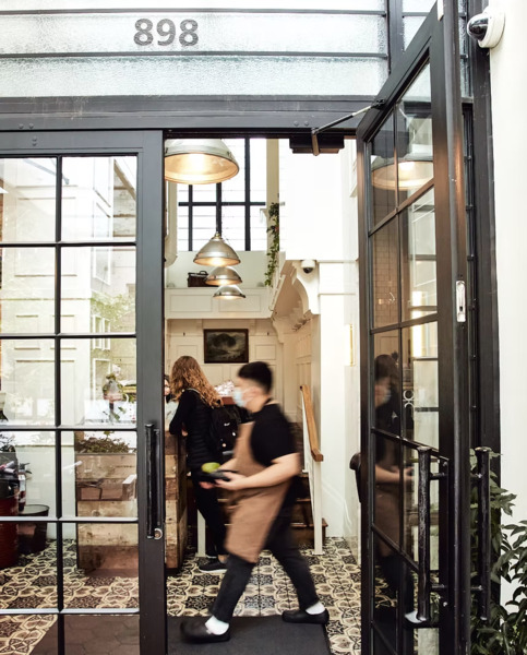 Homer Street Cafe And Bar