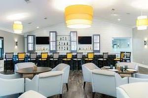 Forty One North Bar and Lounge