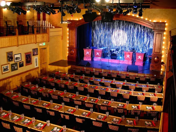 Desert Star Playhouse and Banquet Center