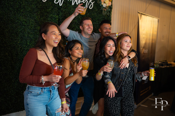 Flash Party Photo Booth