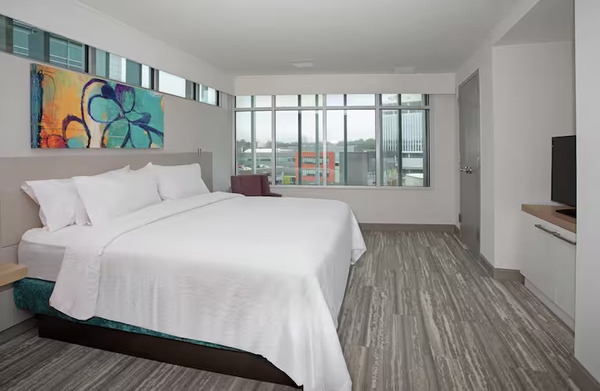 Hilton Garden Inn Omaha Aksarben Village