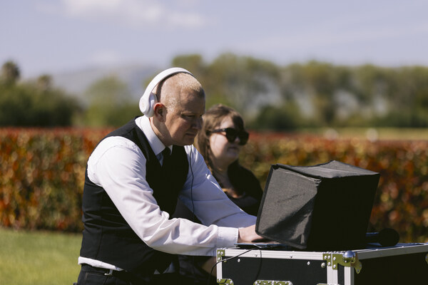 Professional DJ Services