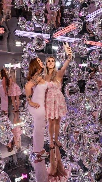 Gleam Photobooth Events