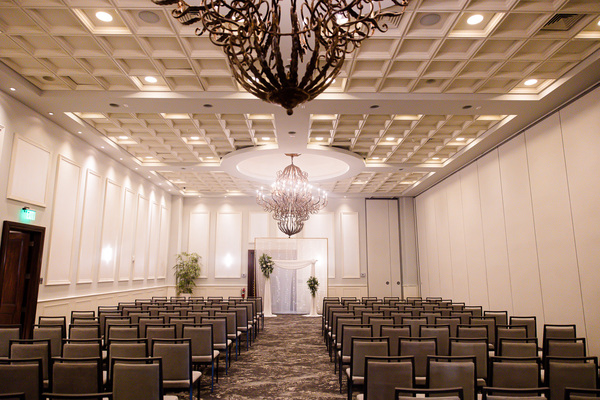 Grove Restaurant, Patio & Ballroom