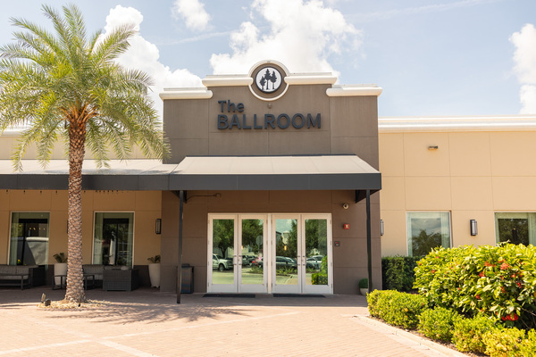 Grove Restaurant, Patio & Ballroom