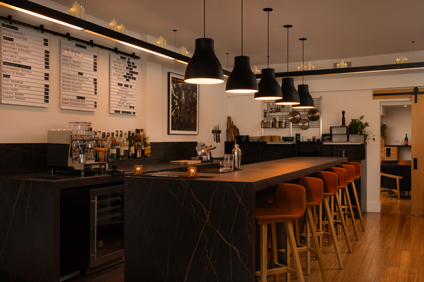 LOOP LINE | Bottle Shop & Wine Bar