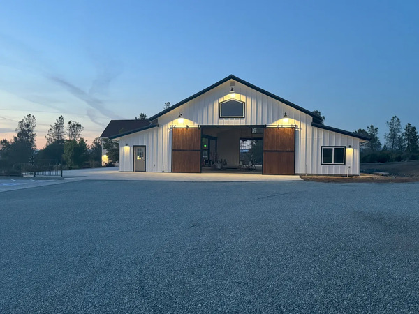 Castello Vista Estate