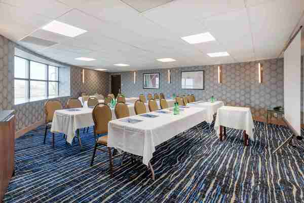 Glo Best Western Mississauga Corporate Centre