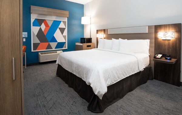 Holiday Inn Express & Suites Orange City - Deltona