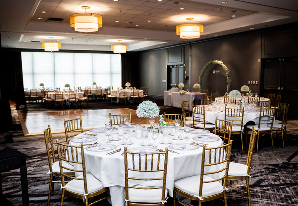 VANCOUVER AIRPORT MARRIOTT HOTEL