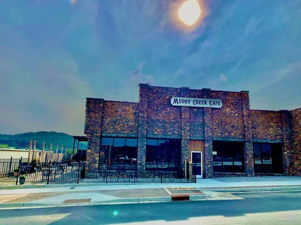 Muddy Creek Cafe & Music Hall
