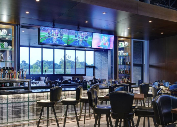 Range Restaurant + Cocktail Bar