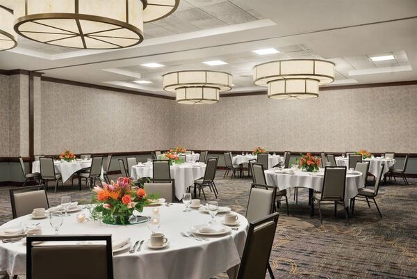 Embassy Suites Chicago - North Shore/Deerfield