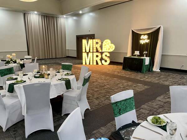 Bismarck Hotel and Conference Center