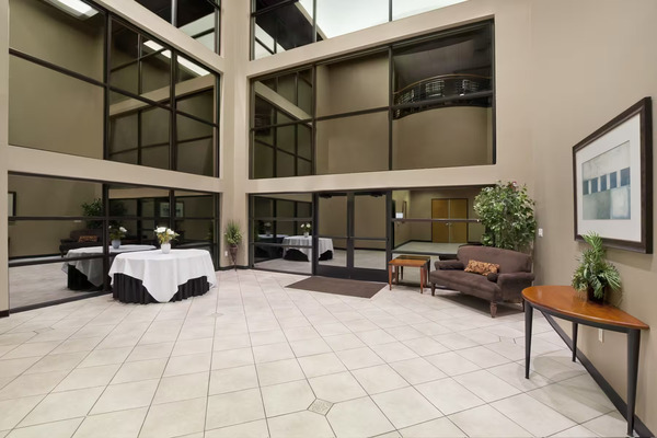 The Wingate by Wyndham Round Rock Hotel & Conference Center