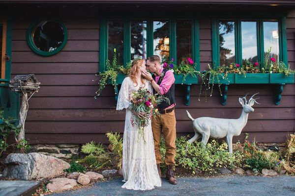 Highland Haven Creekside Inn