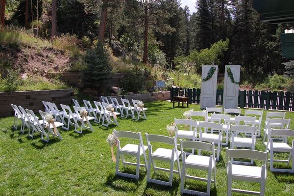 Highland Haven Creekside Inn