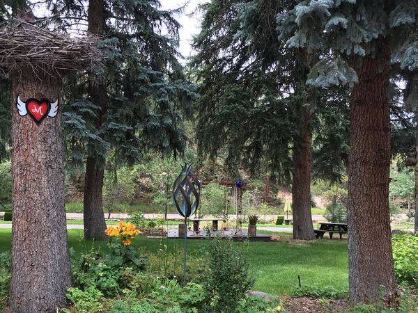 Highland Haven Creekside Inn