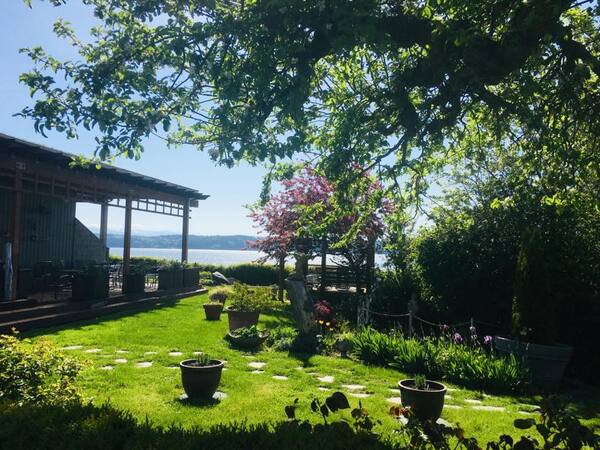 Camano Island Inn, Spa and Bistro