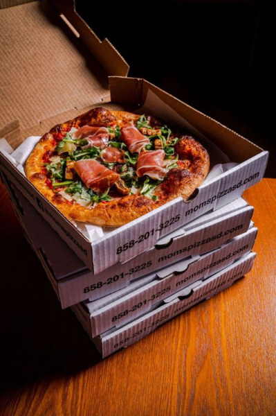 Mom's Pizza Catering