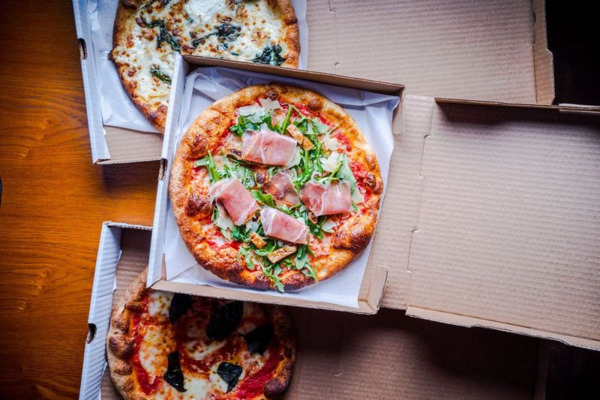 Mom's Pizza Catering