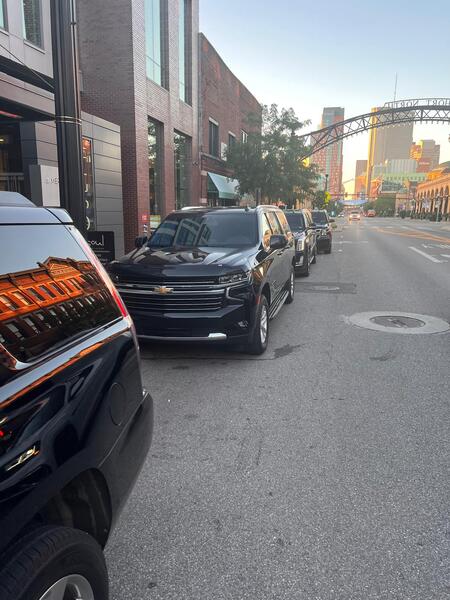 Xpress Elite Chauffeurs | limousine & Black Car Service