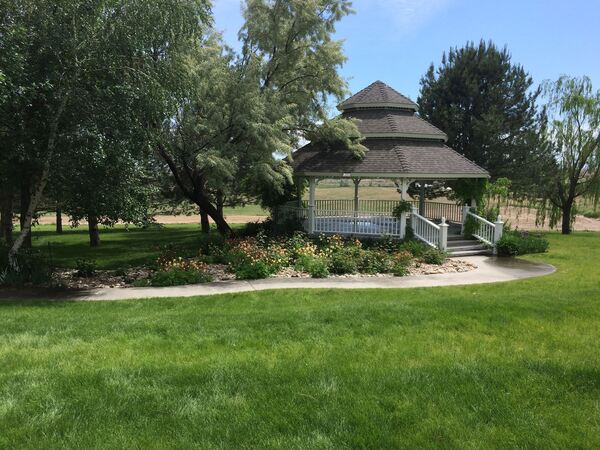 Wild Rose Manor Wedding & Event Center