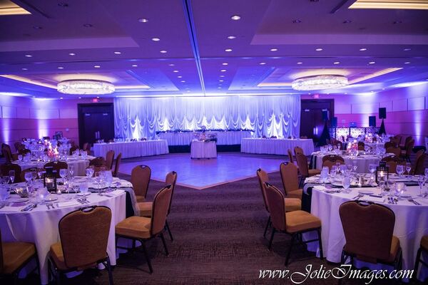 DoubleTree by Hilton Hotel Chicago - Arlington Heights