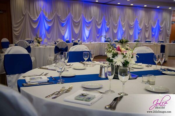 DoubleTree by Hilton Hotel Chicago - Arlington Heights