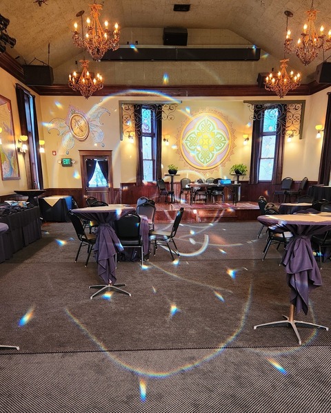 Wilsonville Old Church & Pub