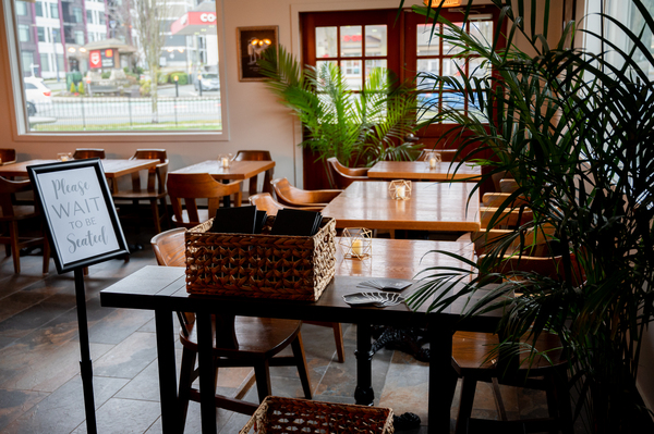 Ryes & Shine Craft Distillery