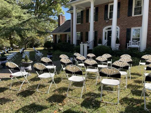 Holcombe's Estate Venue