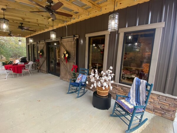 The Shed at Papa's Creek