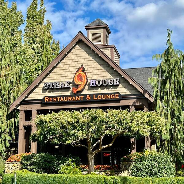 Steakhouse 9