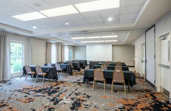 Hilton Garden Inn Louisville East