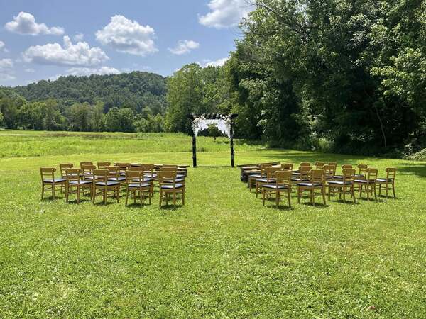 Genesis Grove Events and Lodging