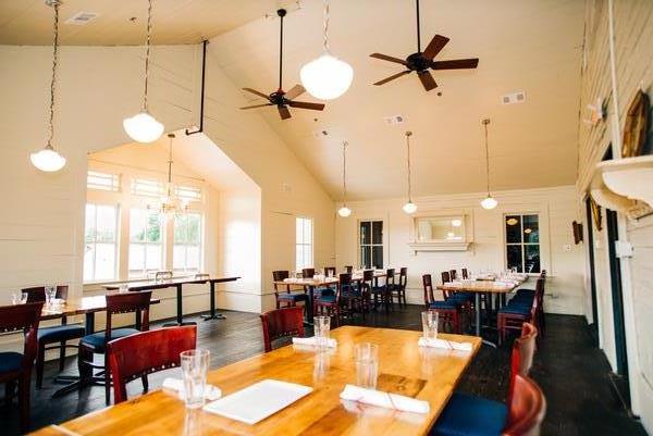 Wunsche Bros. Cafe & Saloon