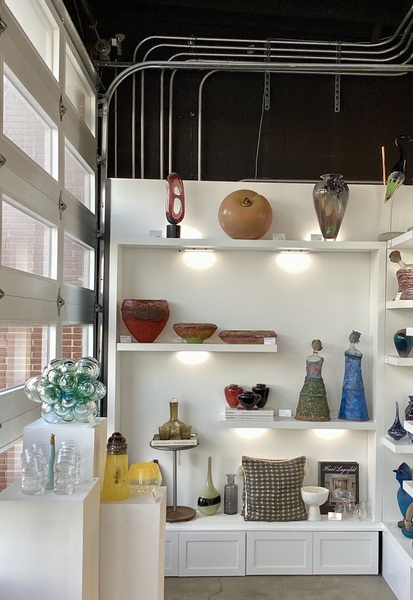 Trifecta: Glass - Art - Lounge