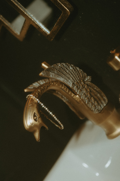 Old Confidence Lodge