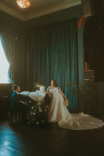 Old Confidence Lodge