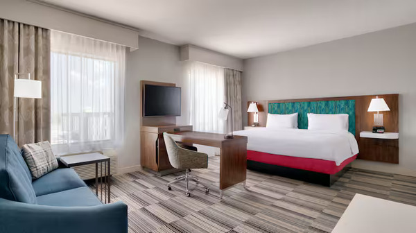 Hampton Inn & Suites FW Burleson