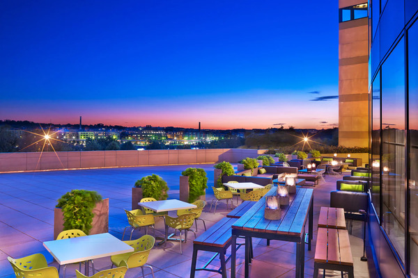 Le Meridien Arlington