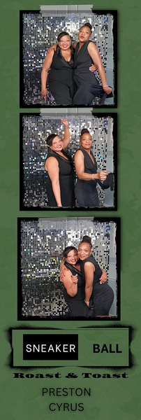 3-2-1 Gotcha! Photo Booth