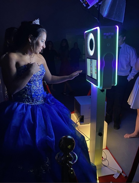 Fun reflections Photo Booth