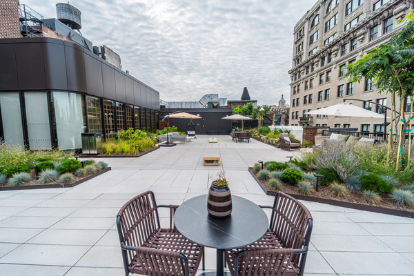 The Terrace at 122 Fifth