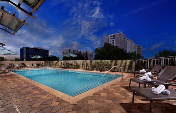 Best Western Plus - Miami Airport West Inn & Suites