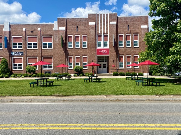 The HUB Station Arts Center